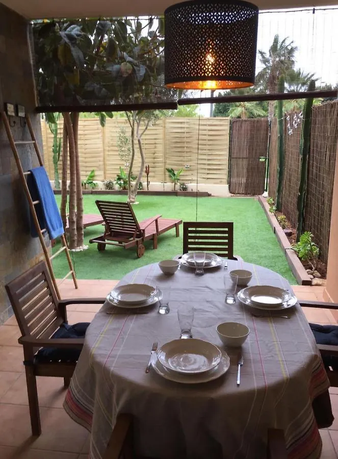Apartamento oasis del toyo golf&beach private garden wifi Retamar